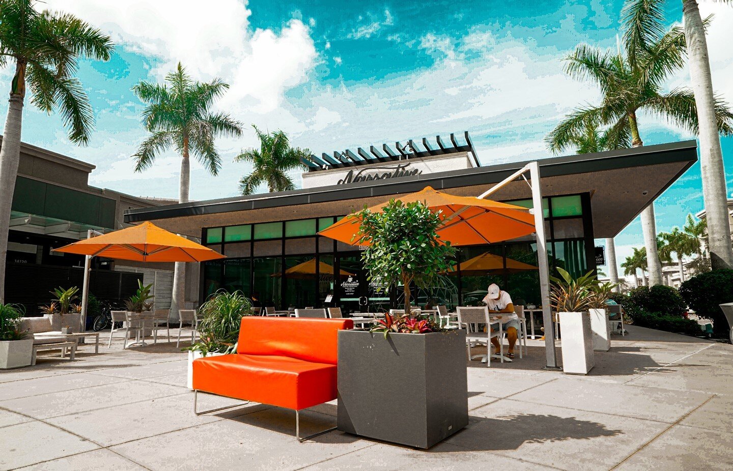 Come on in, sit right down!⁠
.⁠
.⁠
.⁠
#fortmyers #swfl #swfldesign #landscapearchitect #archdigest #gulfshorelife #gulfshorelocal #entrepreneur #landscapearchitecture #floridadesign #swfldesign #landscapedesign #landscapereno #hgtv #flipmyyard #desig