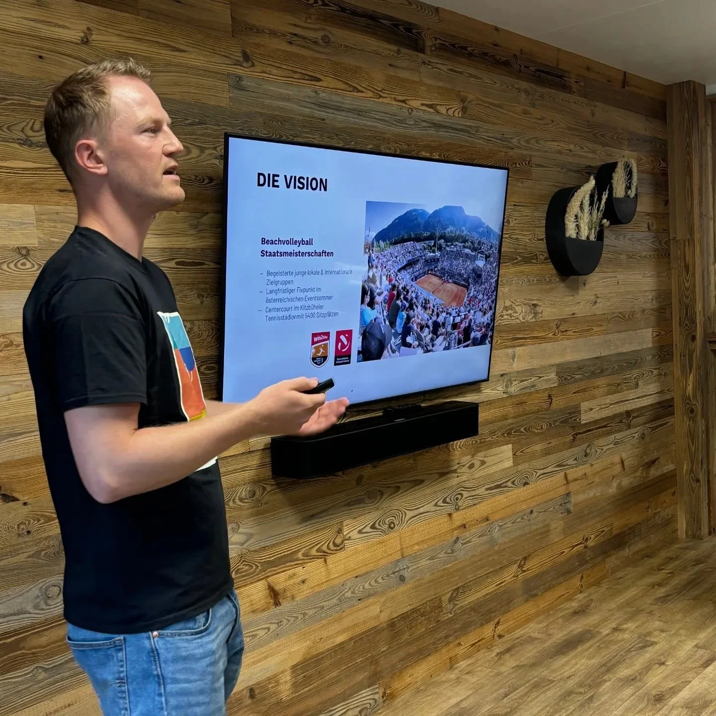 Pitchnight_Vision KitzBeach.jpeg