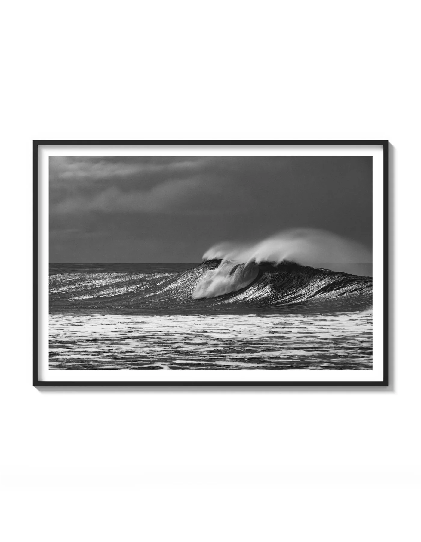 Black and White Wave