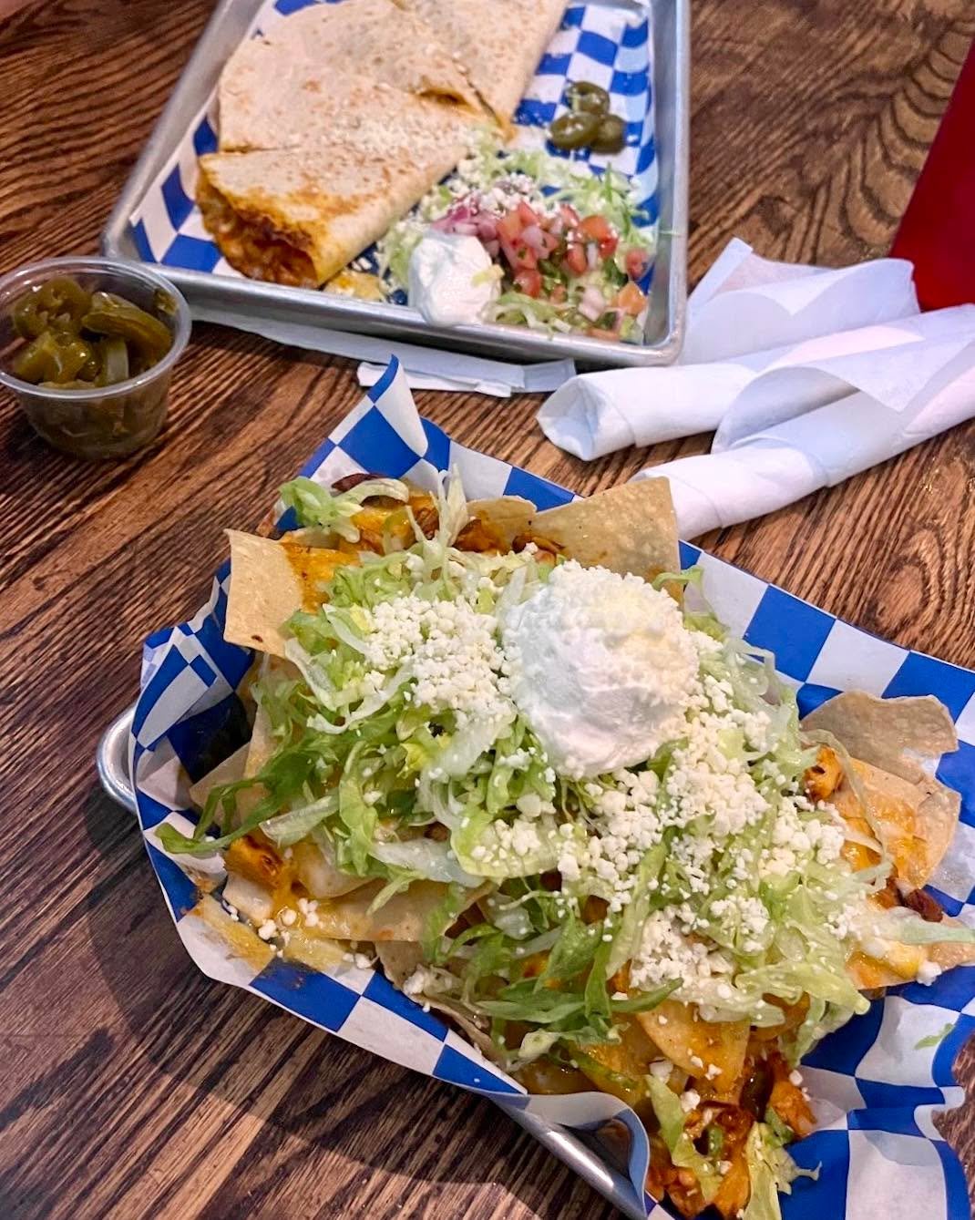 We see your extra jalapenos on the side and we like it! 🌶️