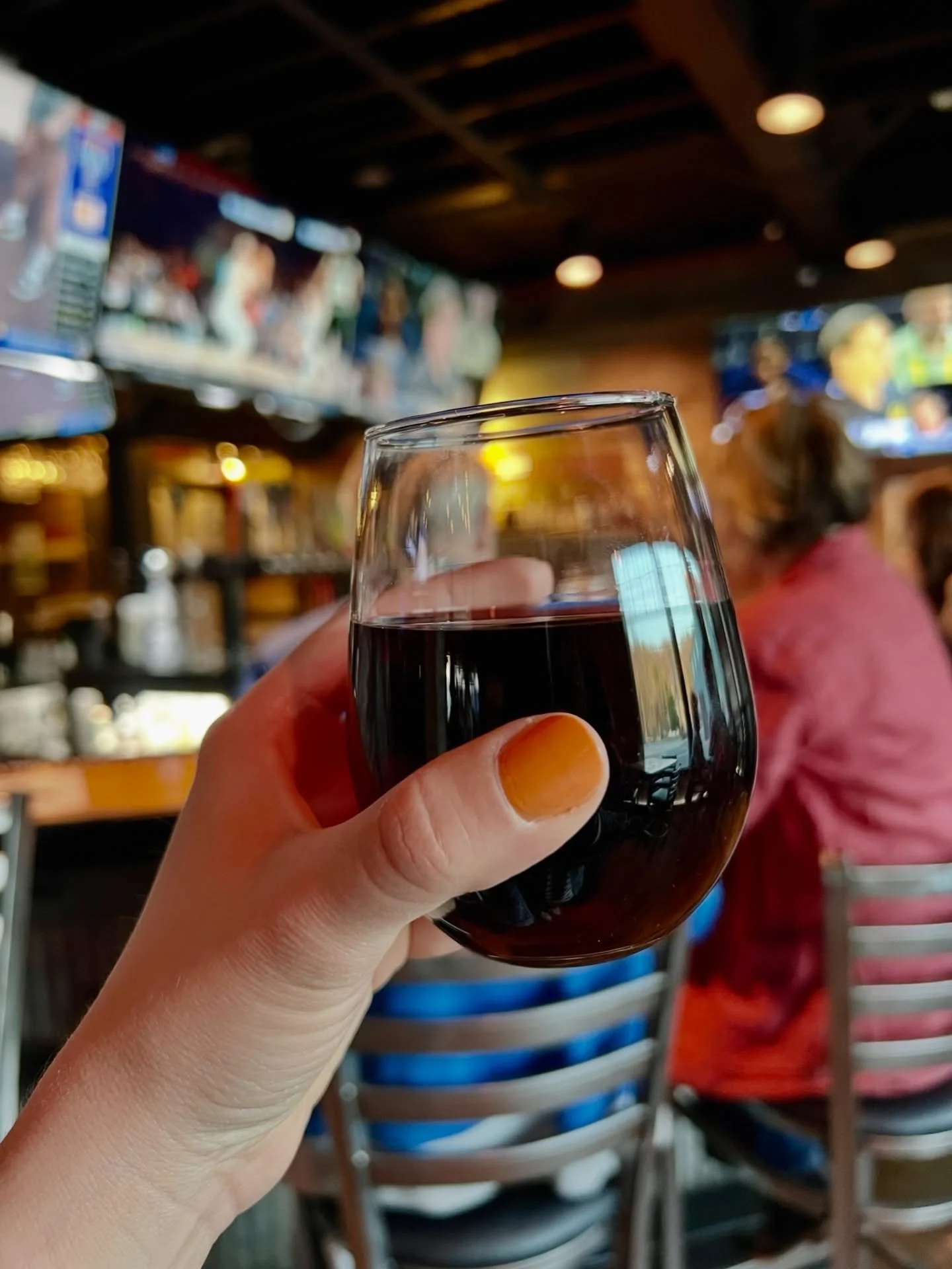 #NationalDrinkWineDay is a holiday we can absolutely get behind. Cheers 🍷