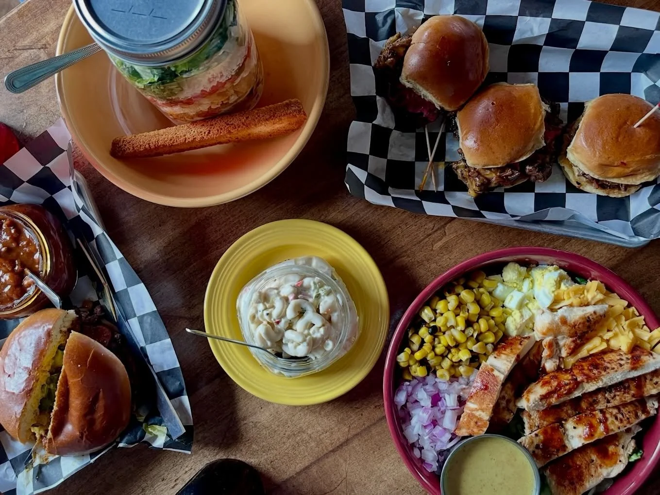Keep the Friday night party going with our FULL food menu available until midnight. We&rsquo;ve got @old.sap taking over the stage tonight starting at 9pm! 🪕