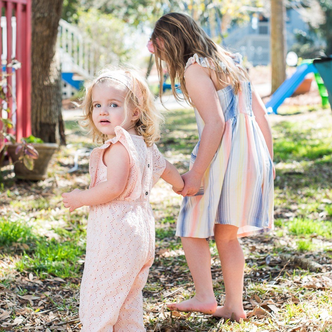 🌳FULL-TIME WITH FLEXIBLE SCHEDULE FAMILY ASSISTANT ON DANIEL ISLAND🌳⁠
⁠
Loving and easy-going parents on Daniel Island are searching for a full-time nanny for the two girls (ages 3.5 and 6 years old). This position offers a flexible schedule and is