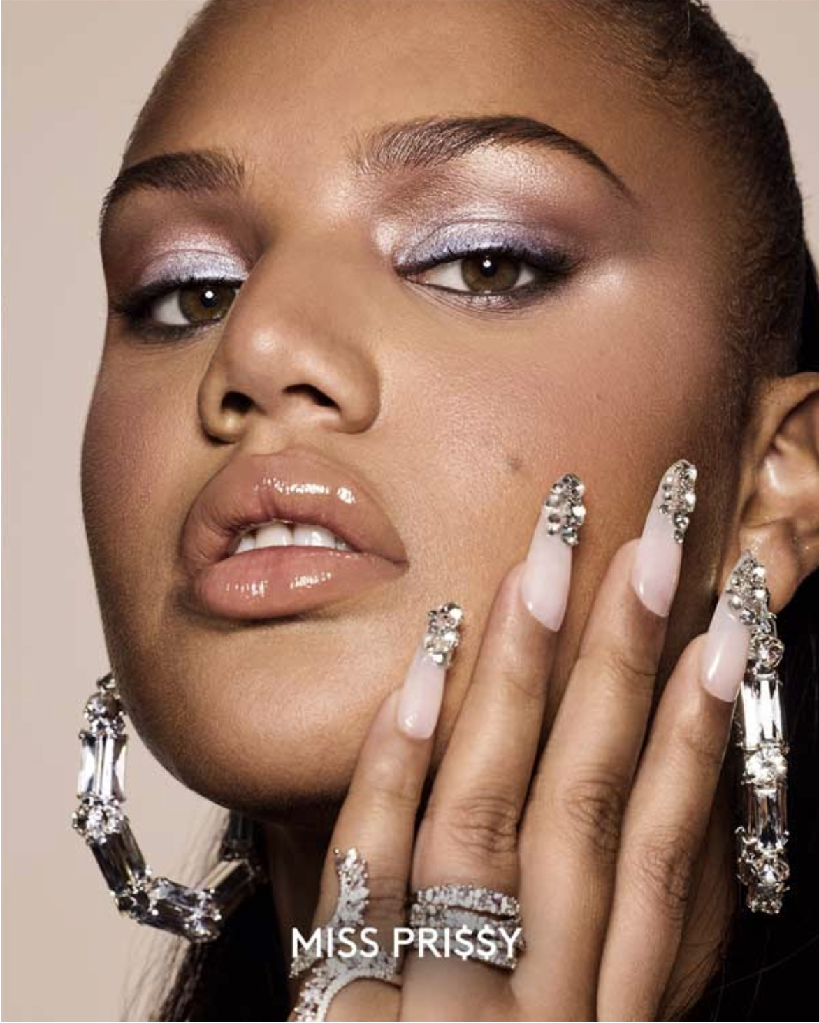 Fenty glow stick.png