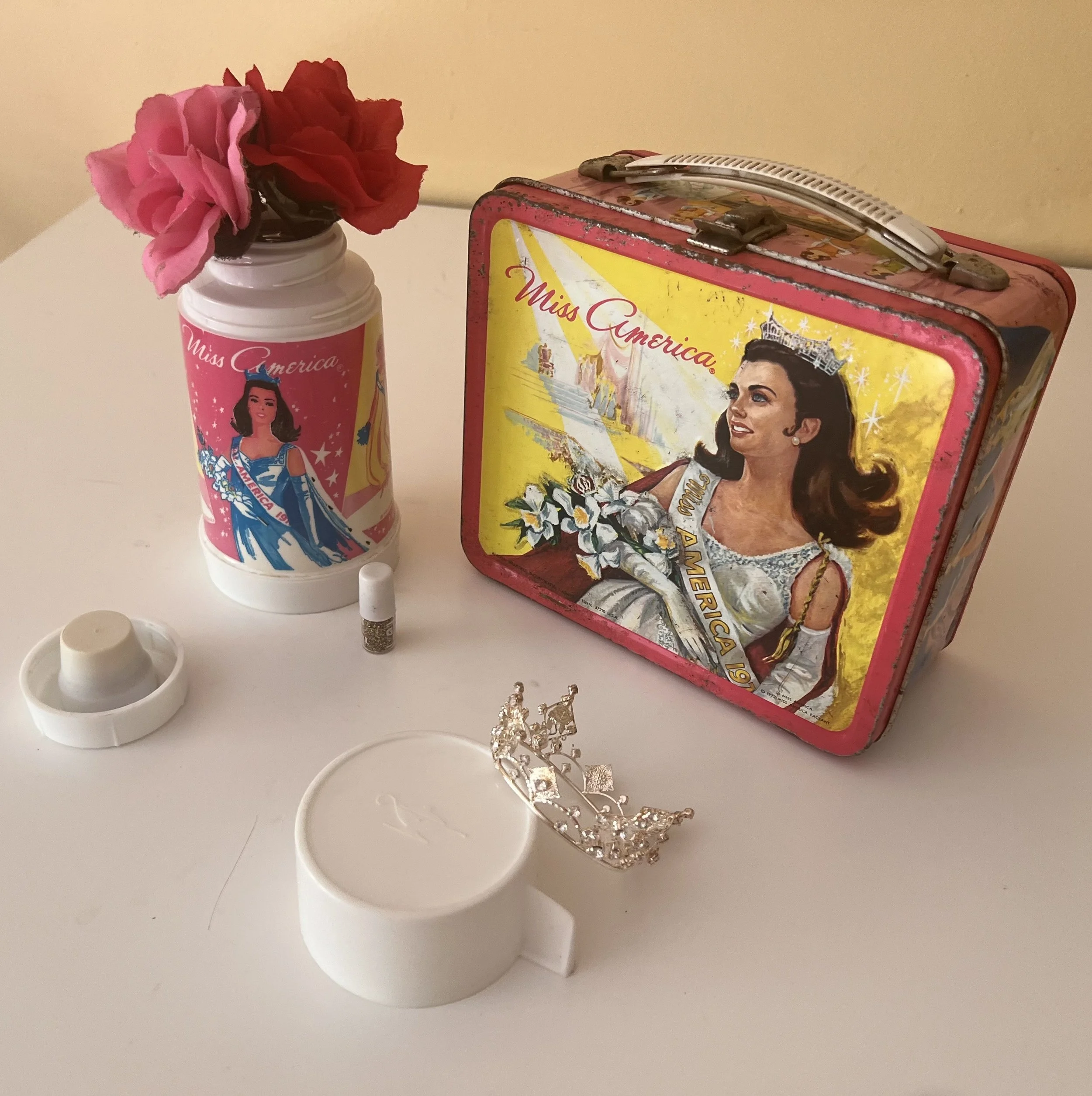 Miss America's Lunchbox thermos and box winner.jpeg