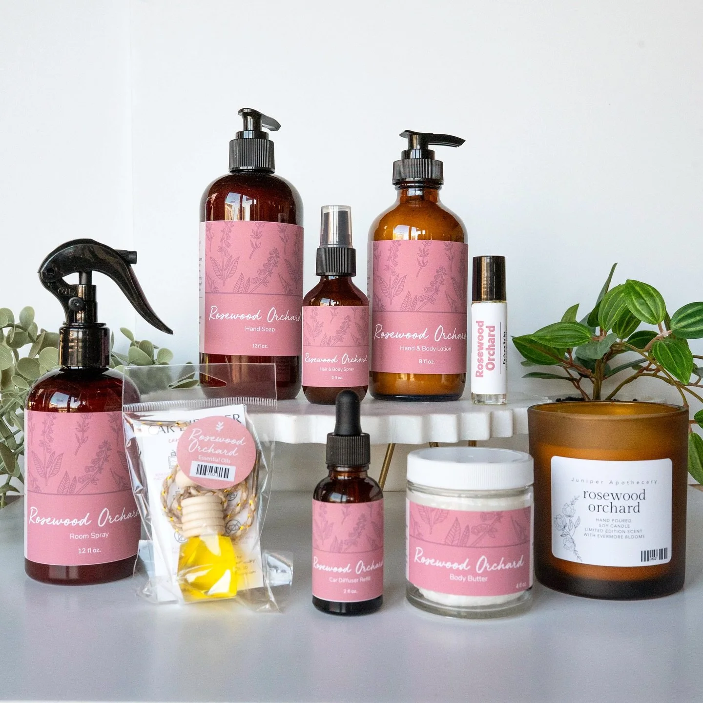 Only a week left to snag this lovely custom scent from @juniperapothecary! Rosewood Orchard is only available until the end of the month, so grab it now, or grab a few extras to enjoy for months to come! ALL proceeds from this scent will be donated t