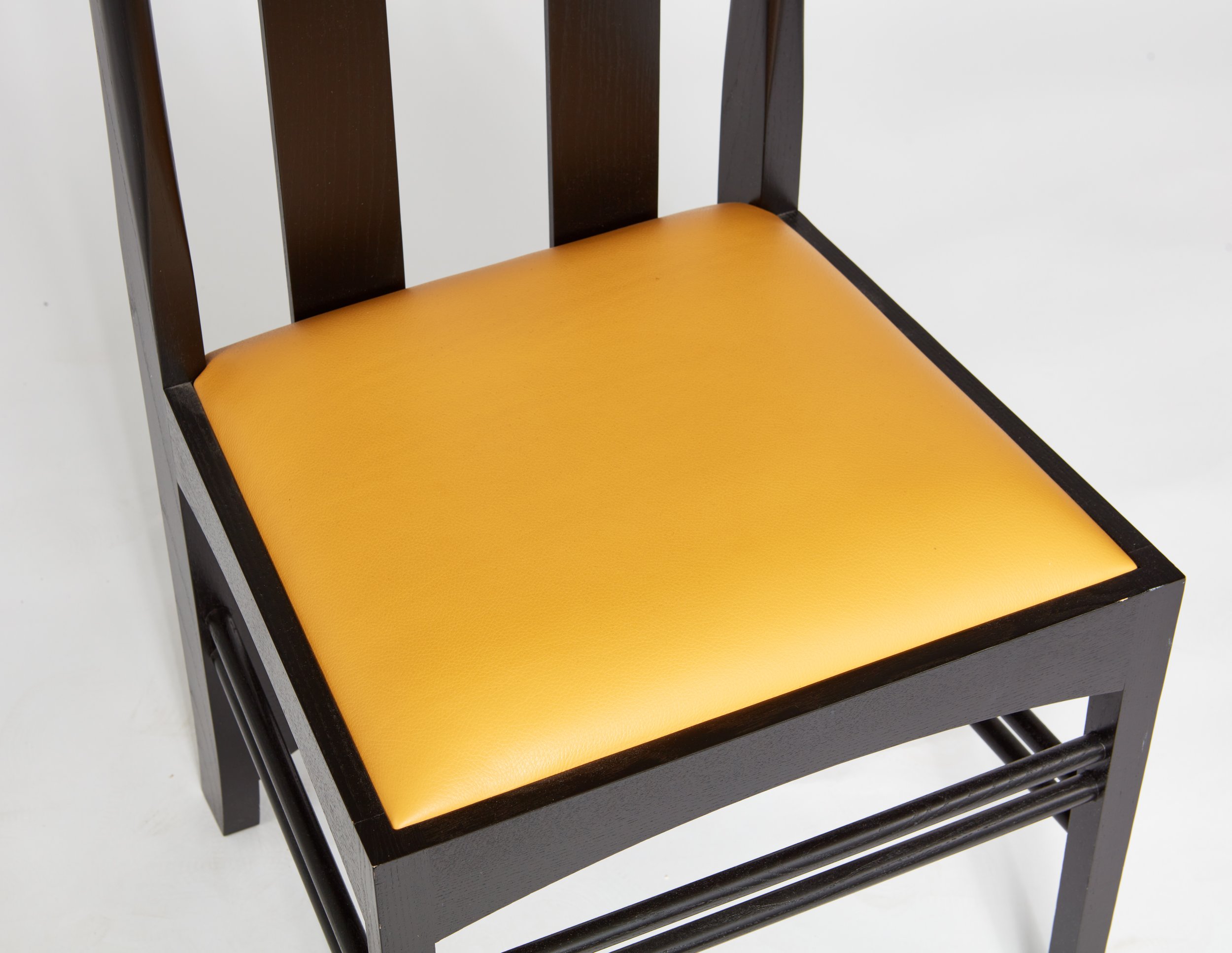 Tall-Chairs-56290.jpg
