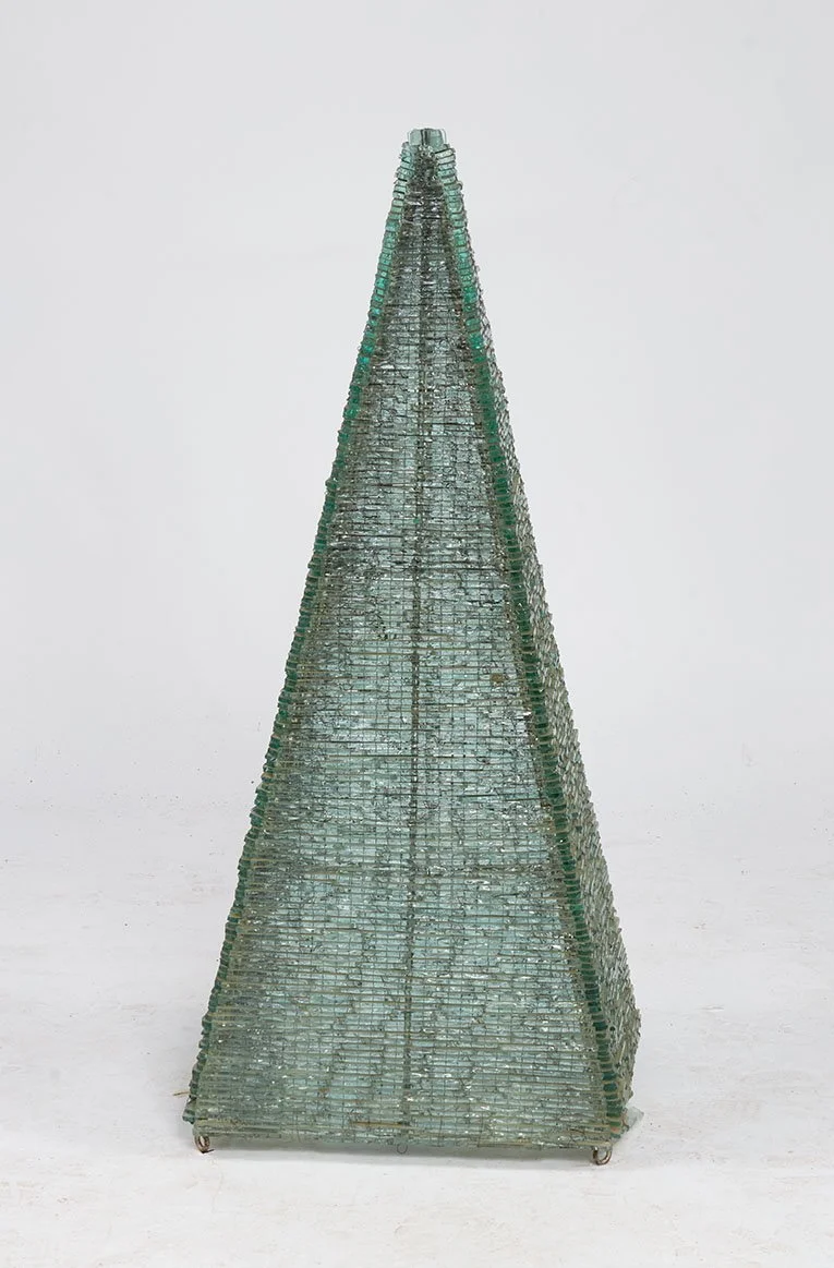Glass-Pyramid-51360.jpg (Copy)