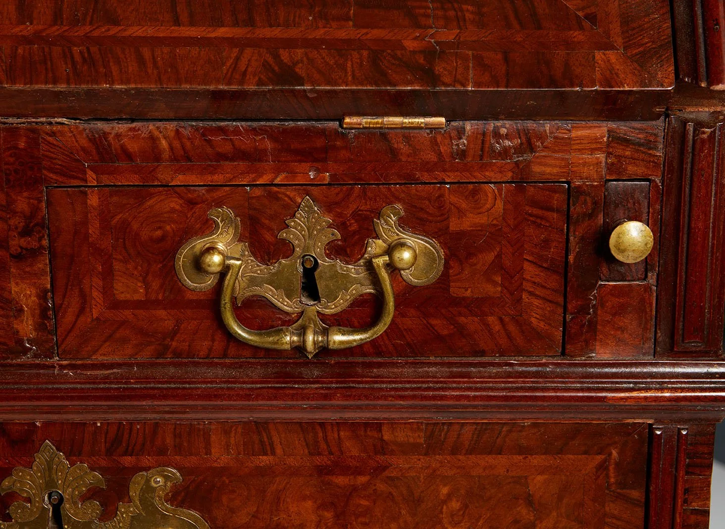 Tall-desk-56436.jpg