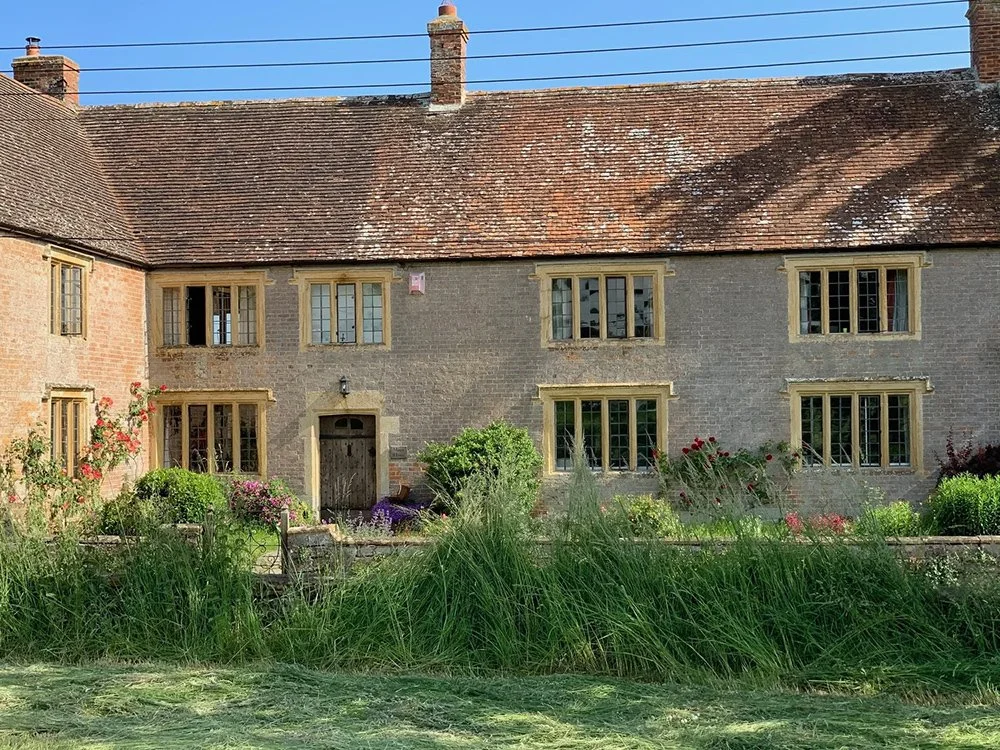 Grade 11  Manor Hero.jpg