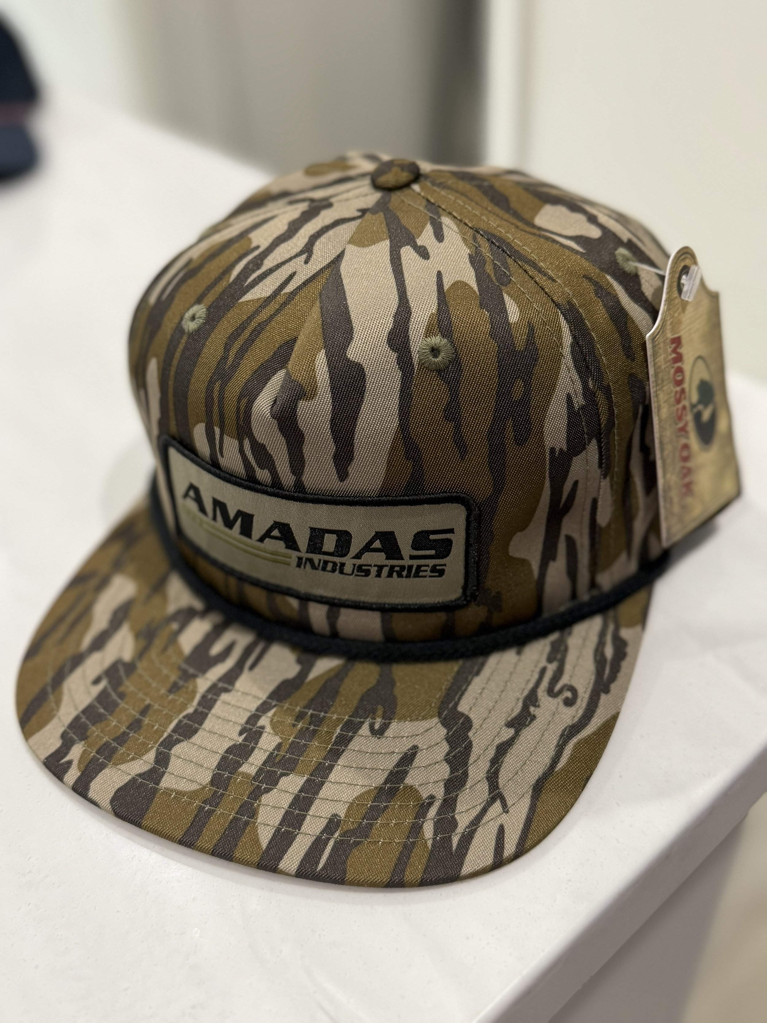 AMADAS Mossy Oak Camo with woven patch and rope