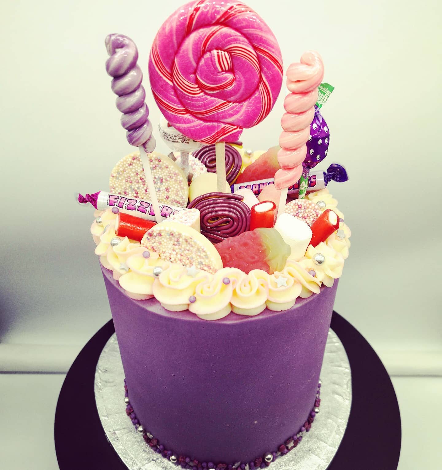 Sweet girly cake from last year, for just the sweetest girl! 🥰 🍭🍬
.
.
#sweetsformysweet #sweets #purplecake #sweetoverload #girlycakes #lollipop #brightandbeautiful #brightcolors #brumfoodie #cakesofinstagram #instacake #brum #brummielife #Birming