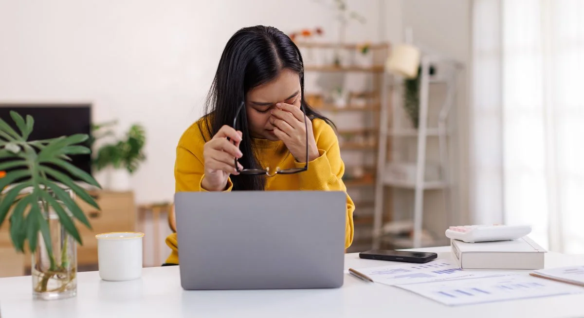 Are Leaders Leaving Employees Behind in AI Adoption?