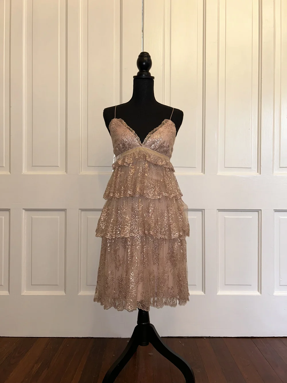 bec and bridge gold dress MARCHESA Size 4 Black Sage Gold Abstract Floral Strapless Long Evening Gown  – Sui Generis Designer Consignment