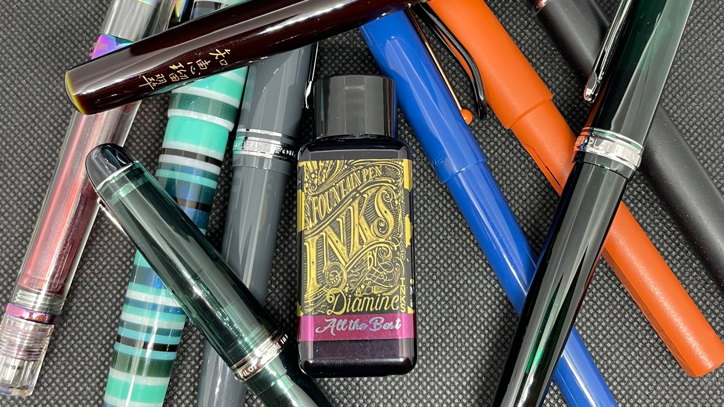 Strolling into week four of the inkvent challenge