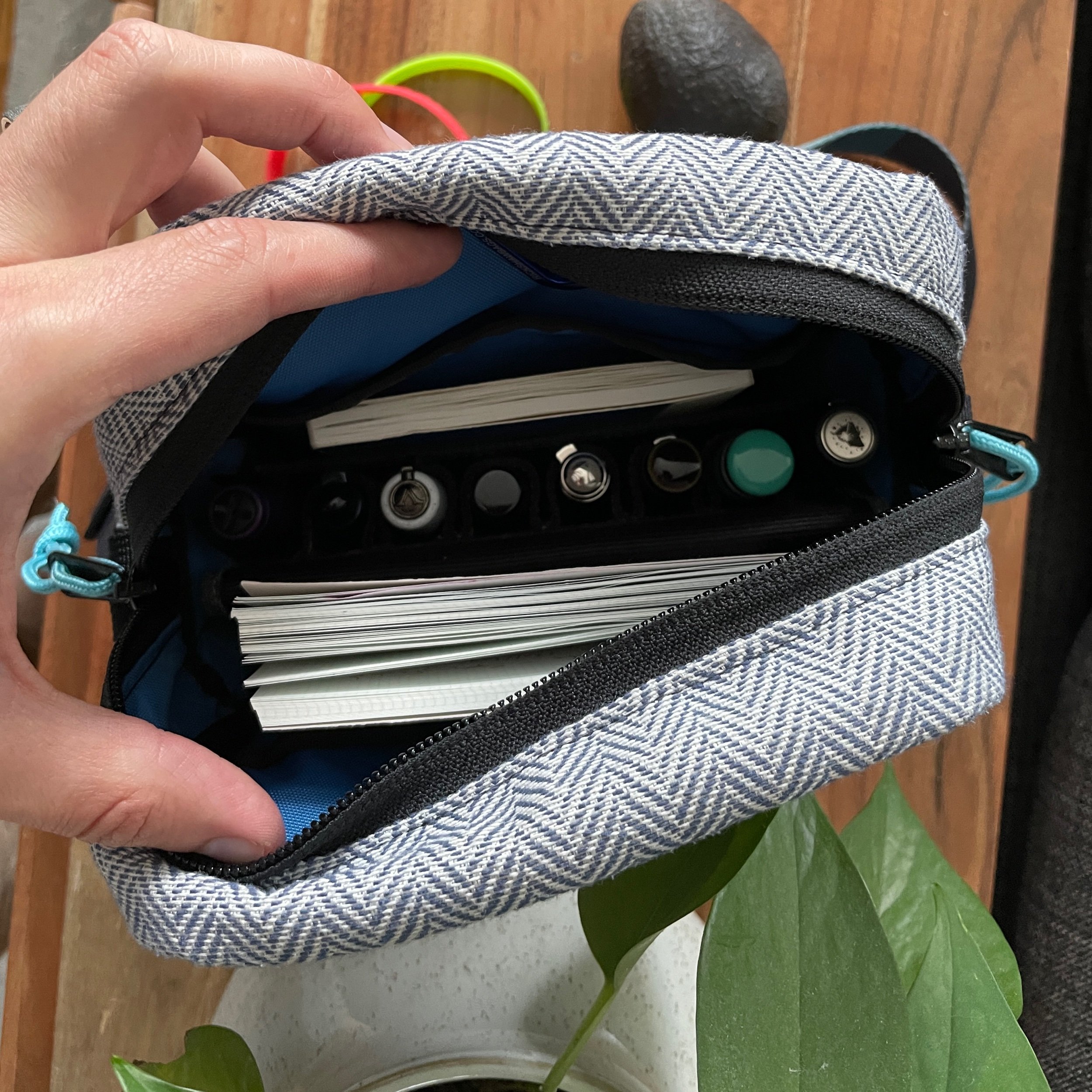 My improved pen show kit includes mnml stickers