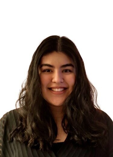 Evelyn Torres | Associate Finance Specialist