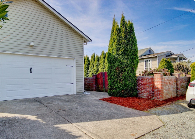 Represented the Buyer | Burlington | $490,000 