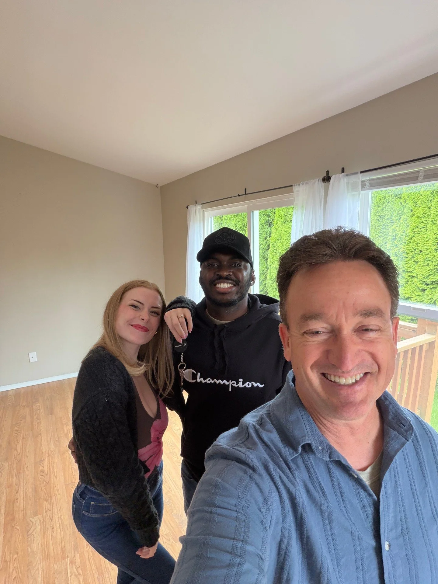 Another happy chapter closed in Burlington

Just Sold! This move-in ready rambler checked all the boxes with its open-concept layout, vaulted ceilings, skylights, and thoughtful updates throughout. From the soaking jetted tub and walk-in shower in th