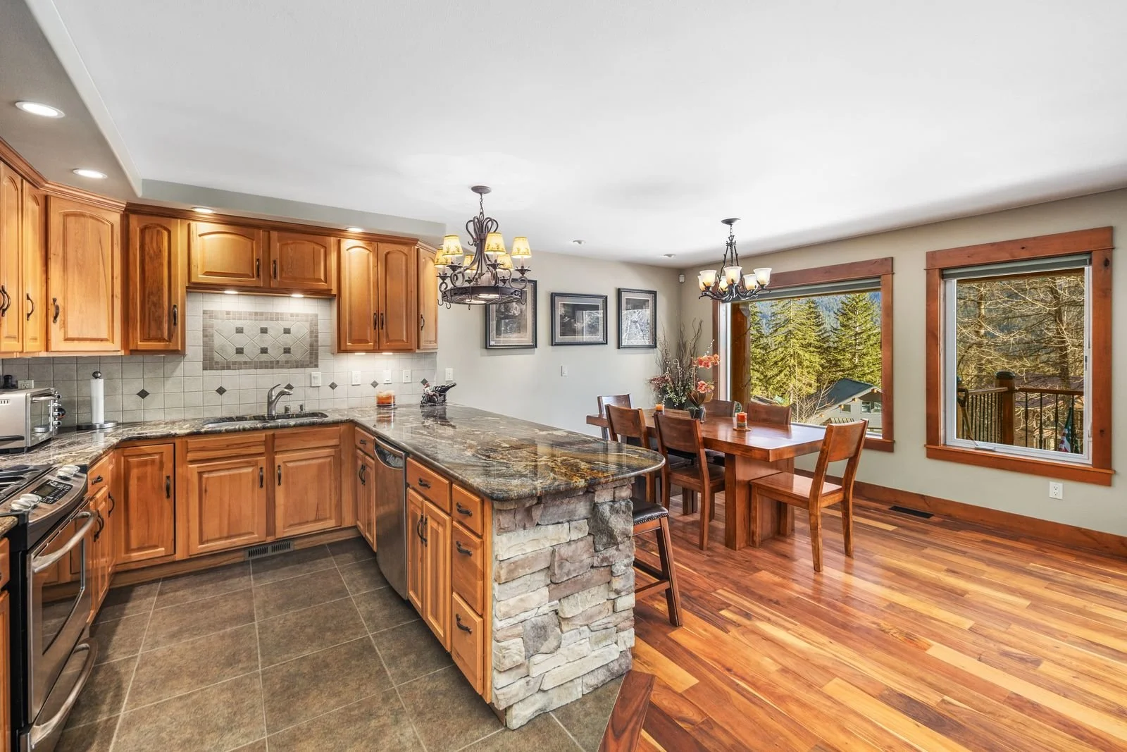 14_Acre Photo-11.jpg