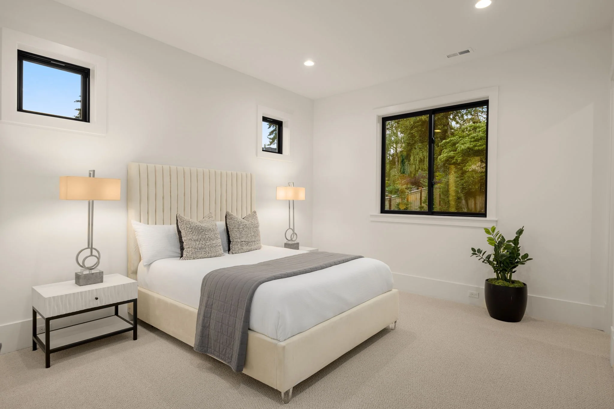 30-web-or-mls-4214-145th-ave-se.jpg
