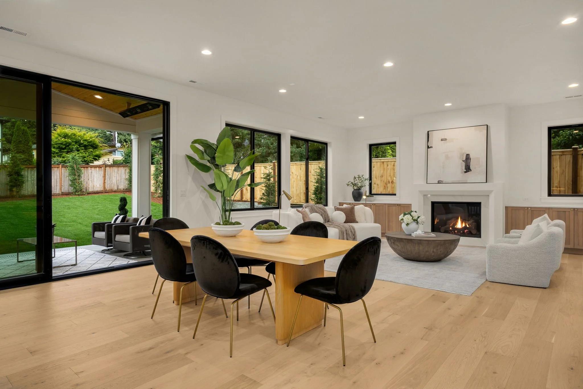 6-web-or-mls-4214-145th-ave-se.jpg
