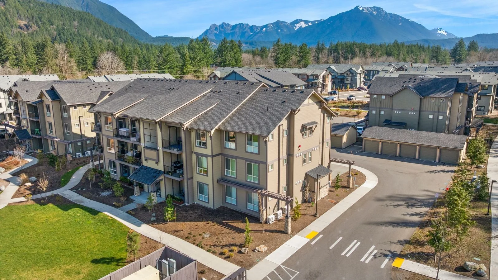 42_ACRE Drone Photo-2.jpg