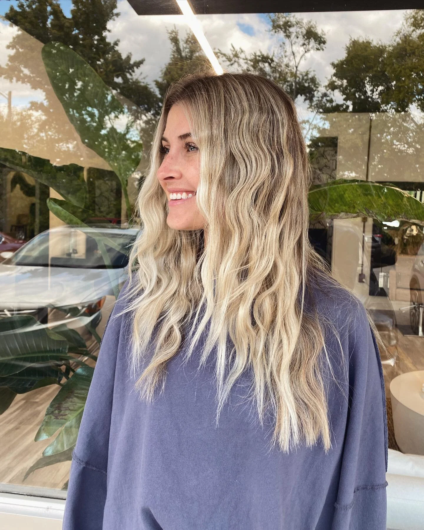 California dreamin&rsquo;🌞
&bull;
&bull;
@nikkinoel styled with @bondiboost waver!