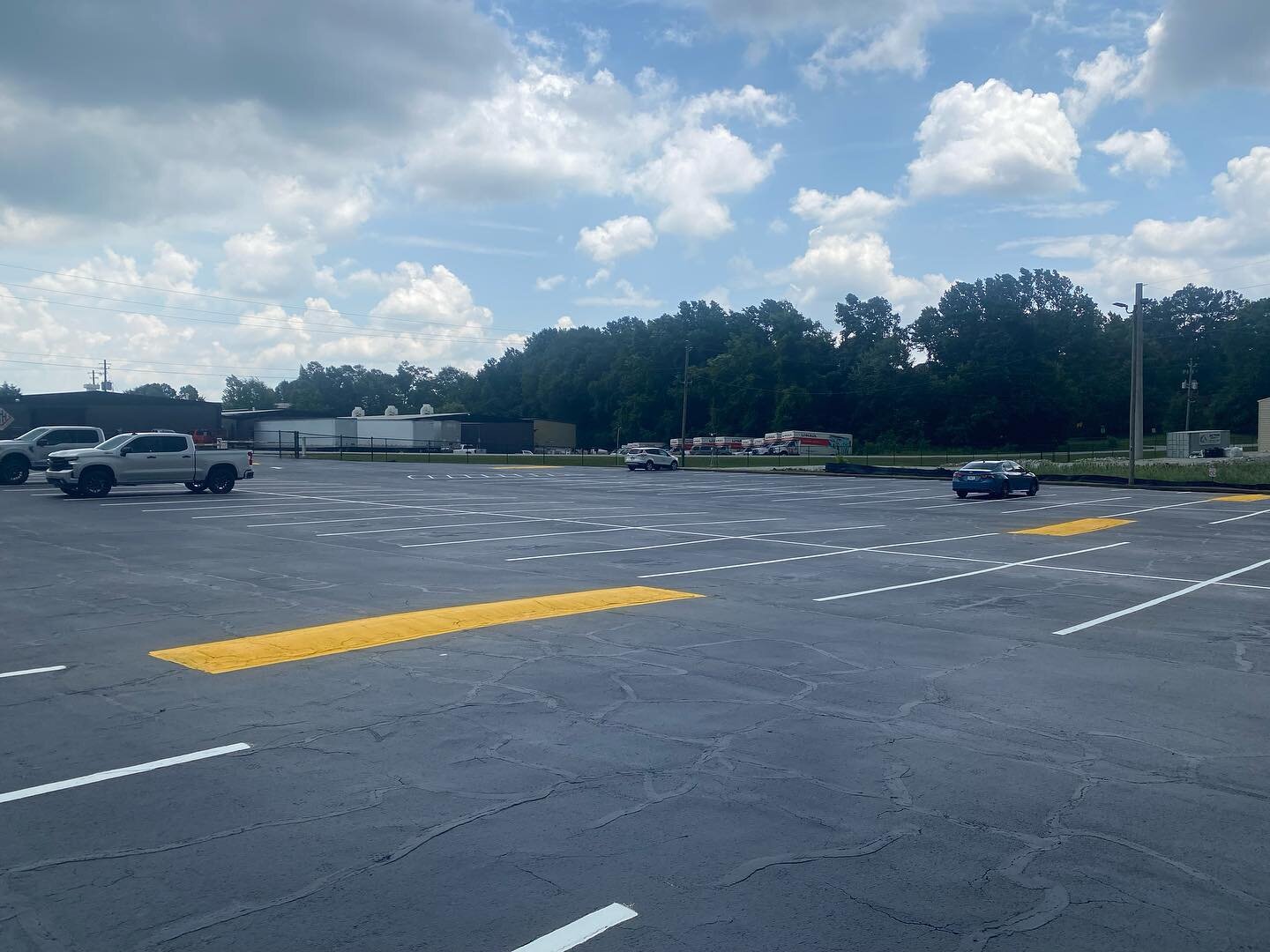 Bringing parking lots back to life with the snap of a finger! Swipe to see the before pictures of our Crackfill, Seal &amp; Stripe.