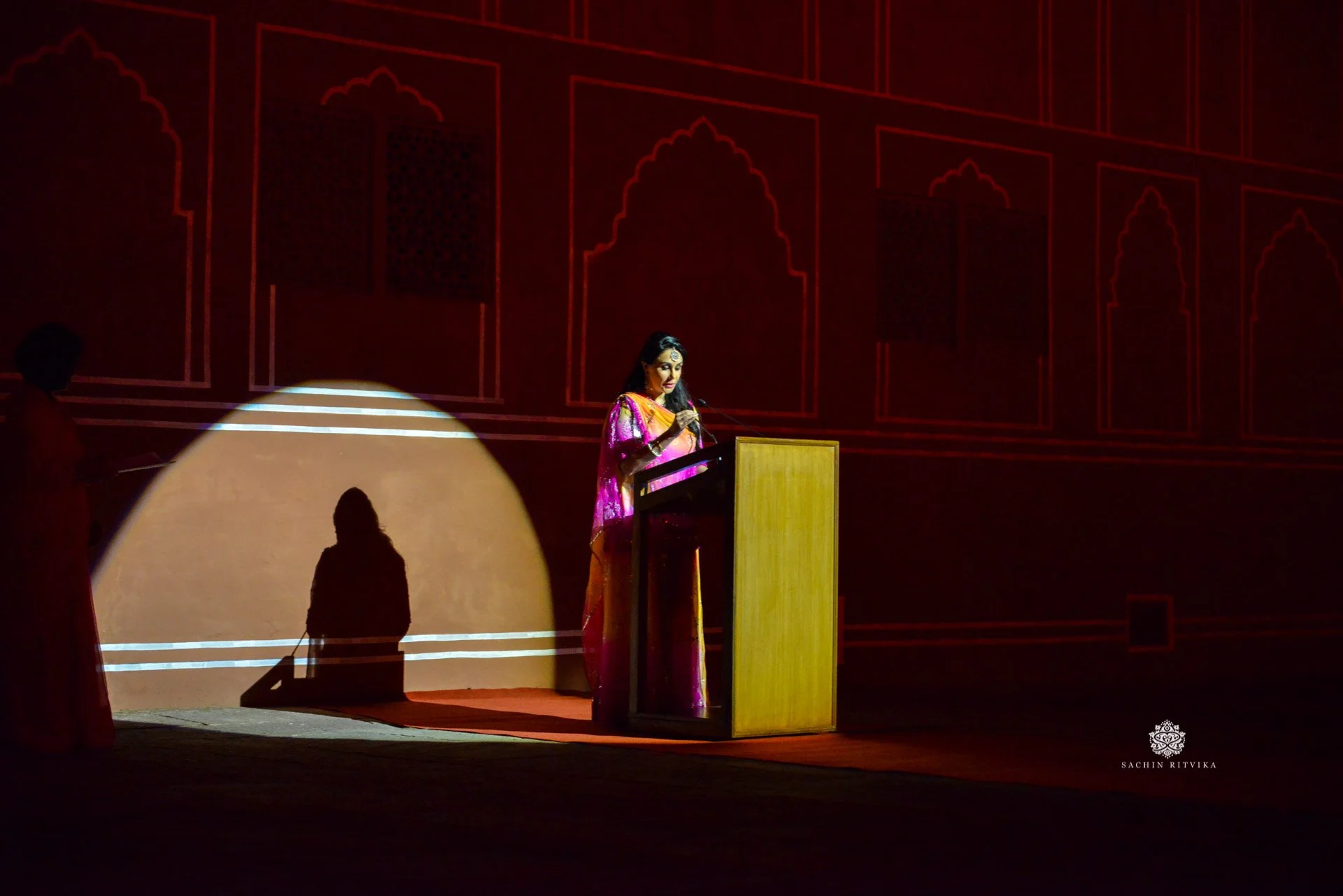 JAIPURpalace_ArtWall_Presentation_Maharani_01