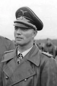 Generalleutnant Josef Schmid