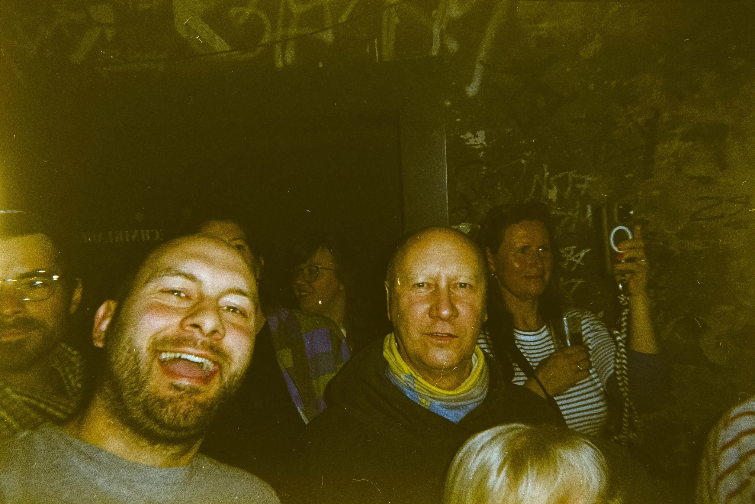 SIND_Tour_2026_Einwegkameras-001.jpg