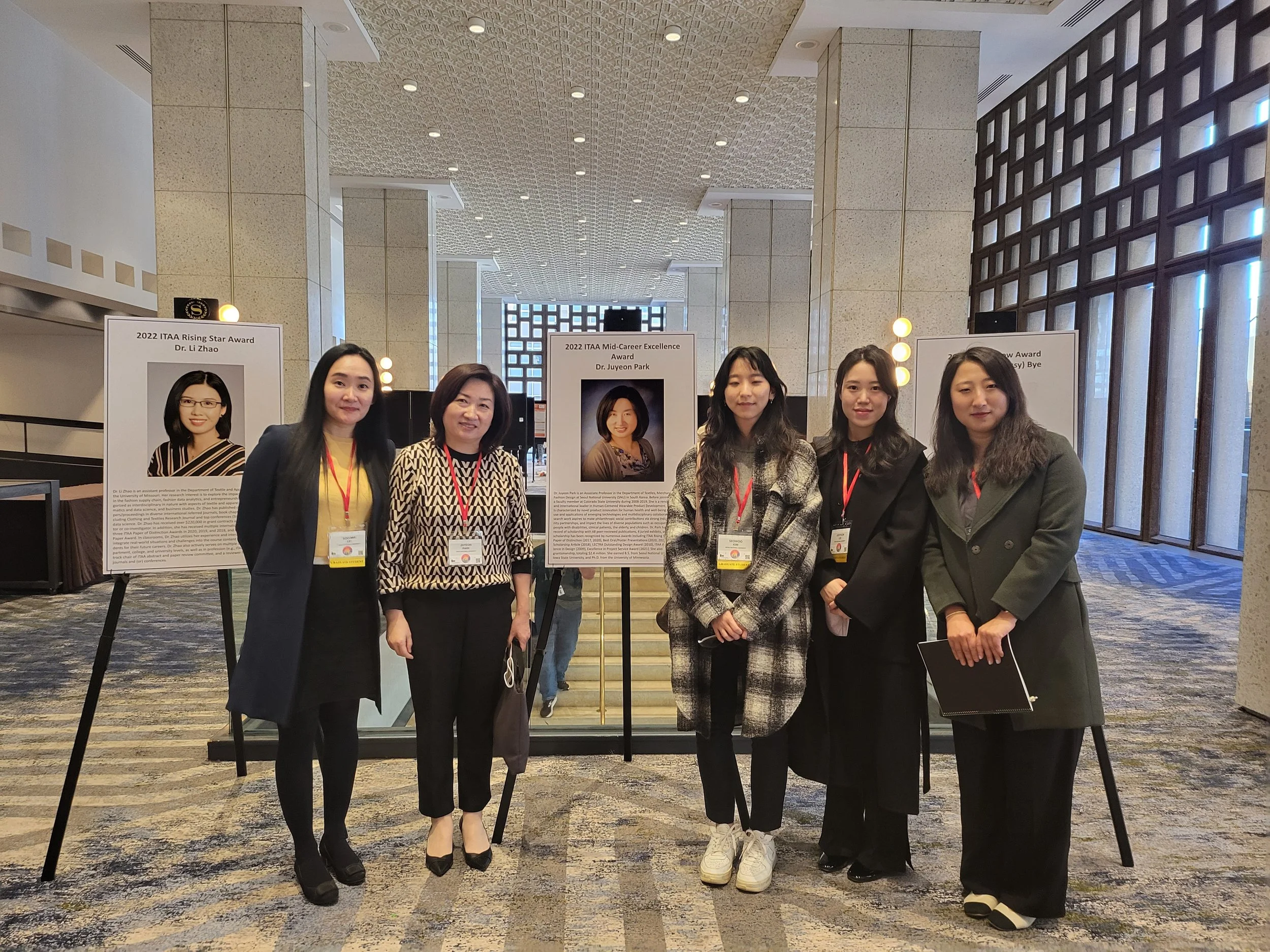 2022 ITAA Mid-Career Excellence Award! (국제의류학회 중견우수학자상 수상)
