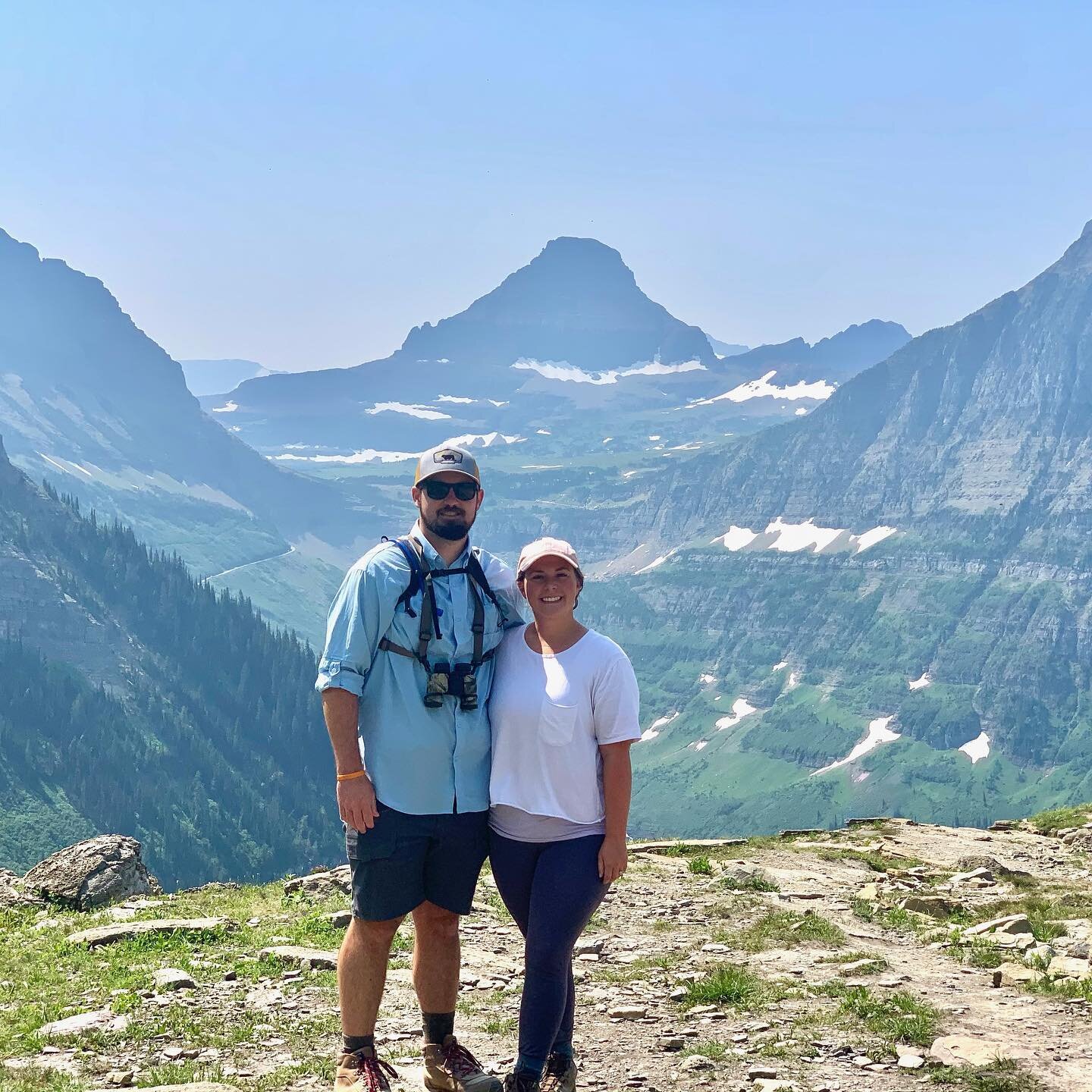 🏔we have the travel bug🏔

Last week we traveled to @glaciernps and had the best time with limited cell service📱and hiked to some pretty amazing views 😍 

Seriously it was best time and I can&rsquo;t wait to share more from our trip! 

Some fun fa