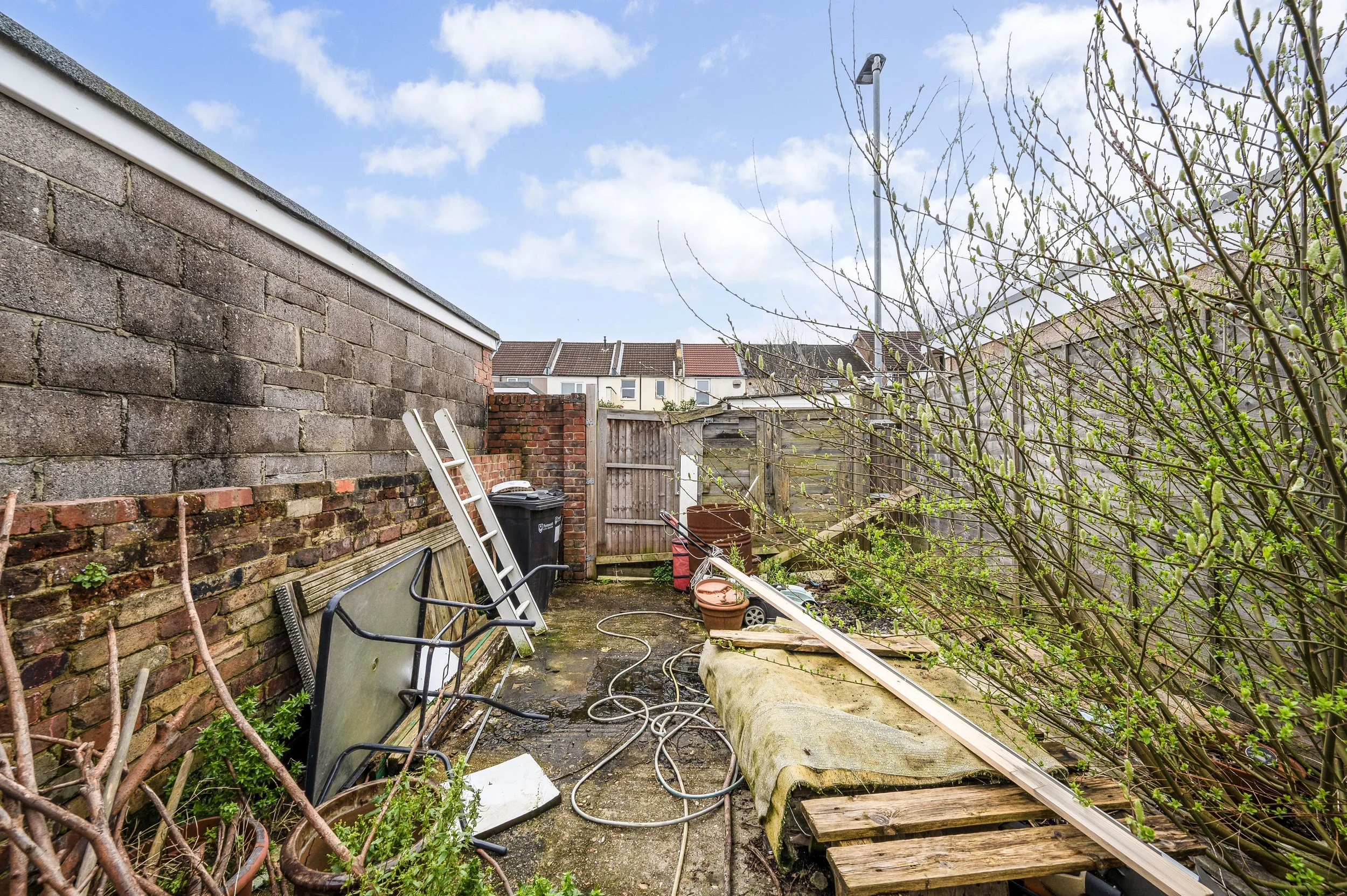 Rear Garden Exit to parking.jpg