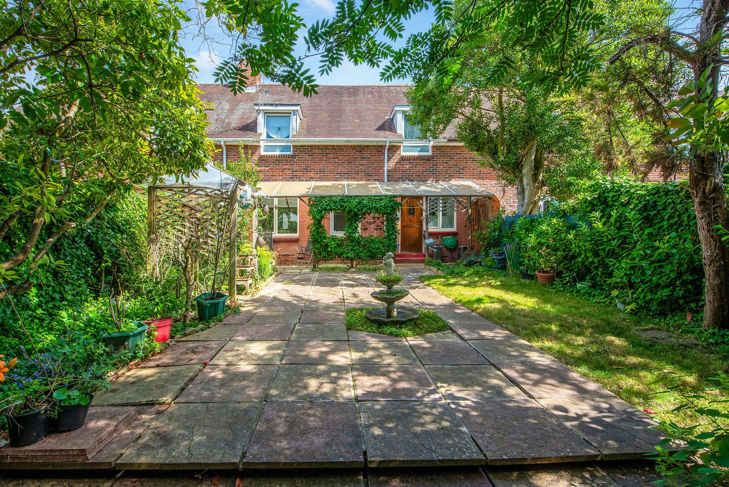 Garden Reverse.jpg