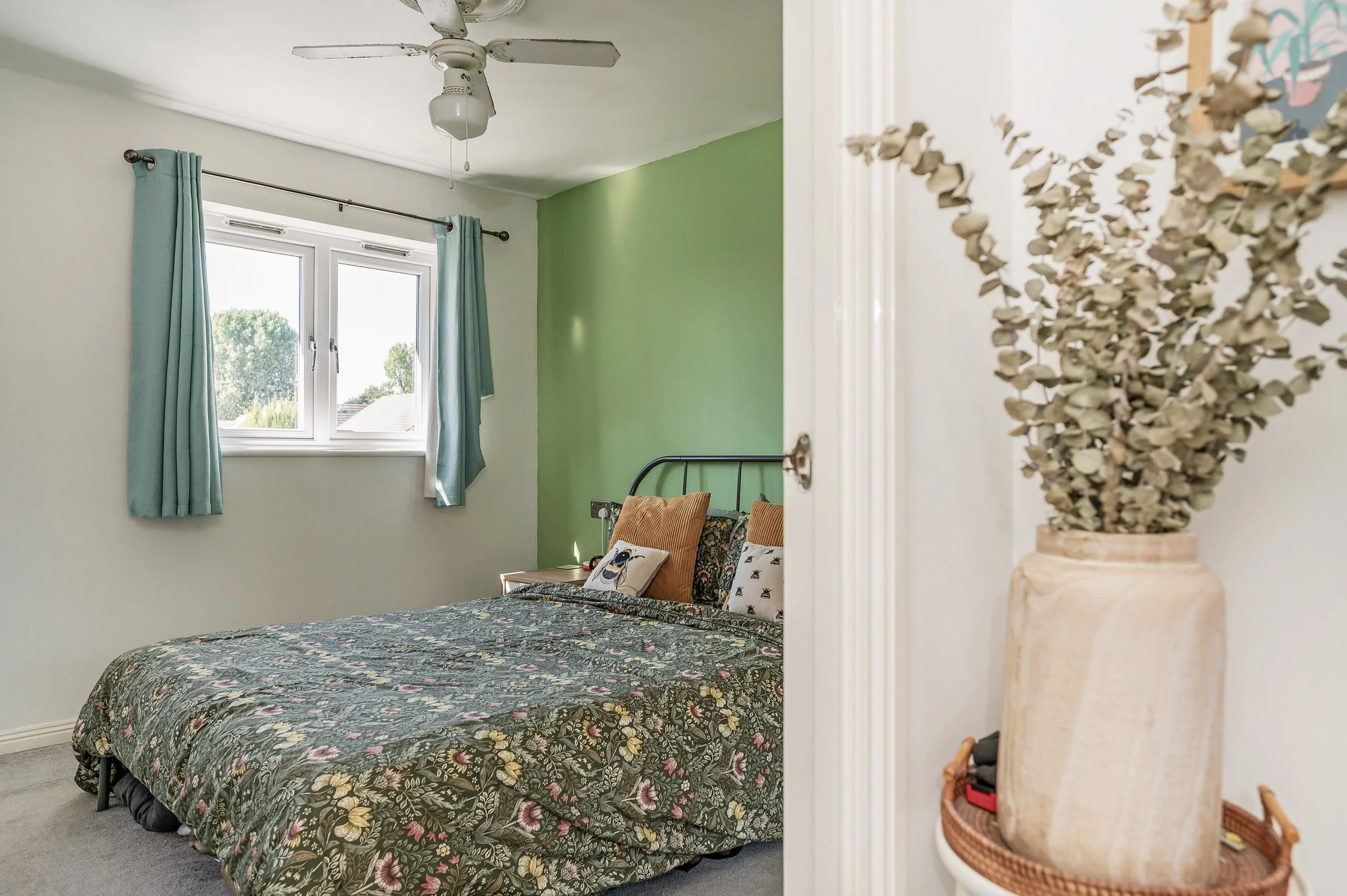 Bedroom 1 Feature.jpg
