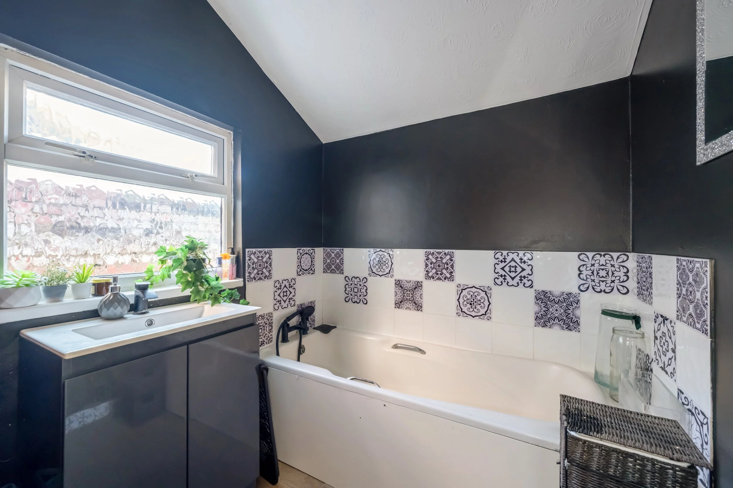 Downstairs Bathroom.jpg