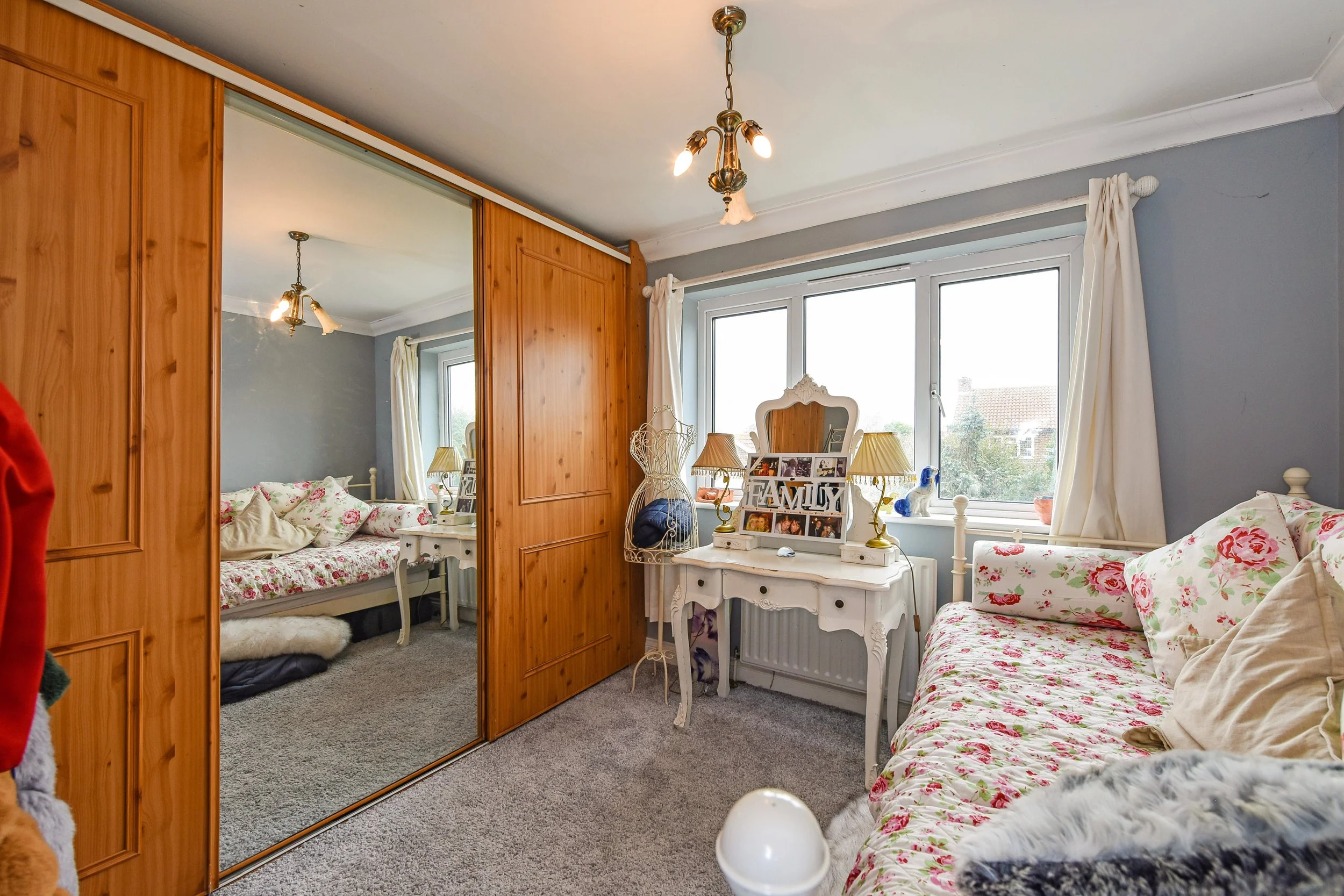 Pangbourne Avenue — ROK Marsh Sales and Letting Agents