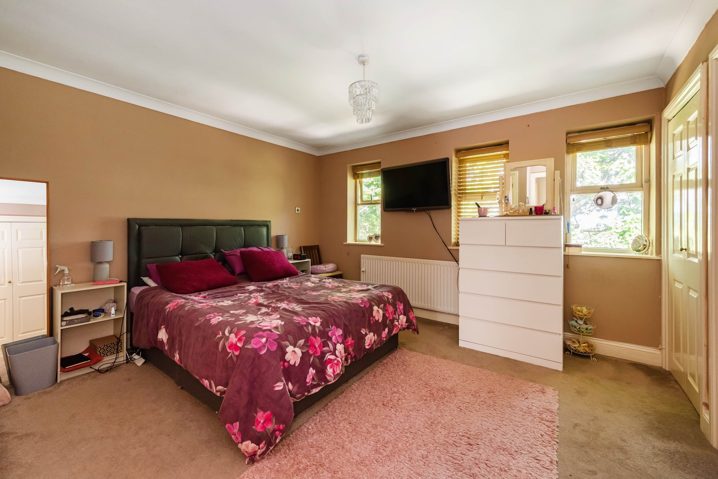 Master Bedroom.jpg