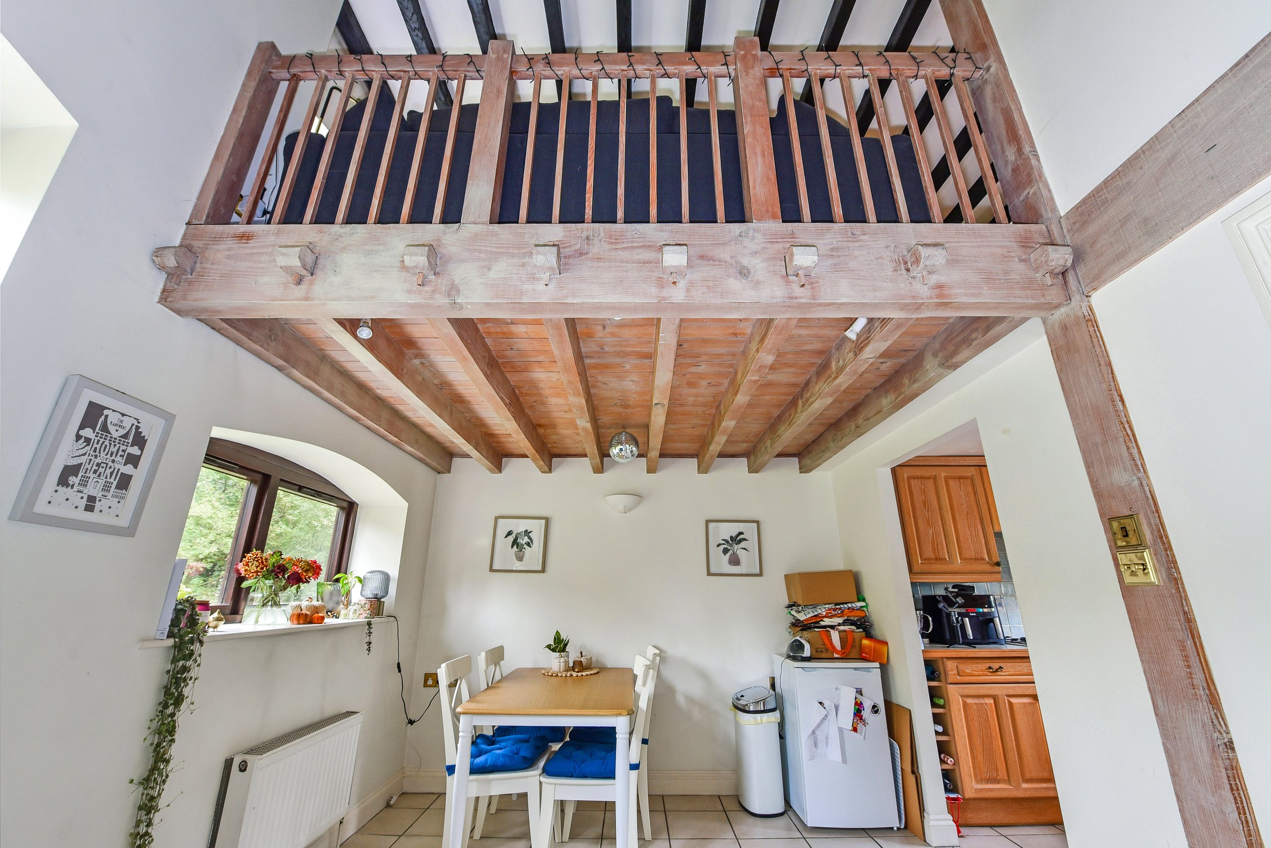 2.Below Gallery Balcony.jpg