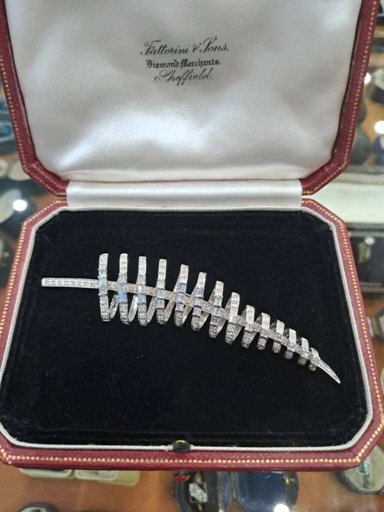 Swirlingly vintage diamond leaf brooch | Delphi Antiques