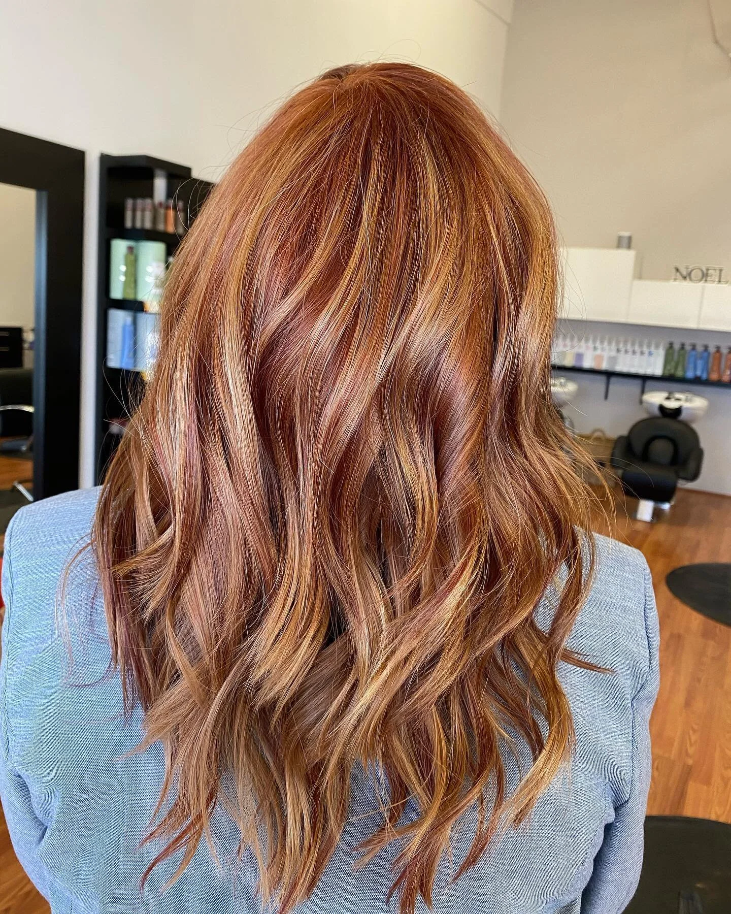 Last week of #2020 is among us. 

It&rsquo;s been a challenging year with all the restrictions upon us due to the pandemic, but we will not feel defeated. Keep your head up! 

#colourbarlc #effortlesschic #effortlessstyle #lovekm #colormebykm