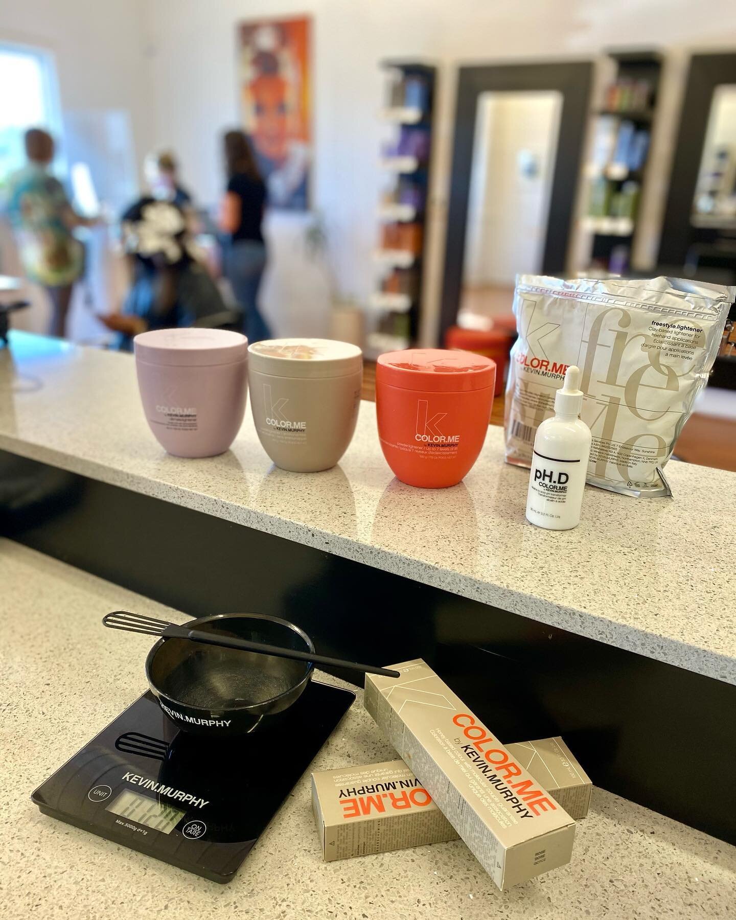 Life is full of choices! 

Our December is filled for the season. For that, we are grateful. 

We do have a cancellation list, please don&rsquo;t hesitate to request a reservation on there... one never knows! 

#colourbarlc #effortlesschic #effortles