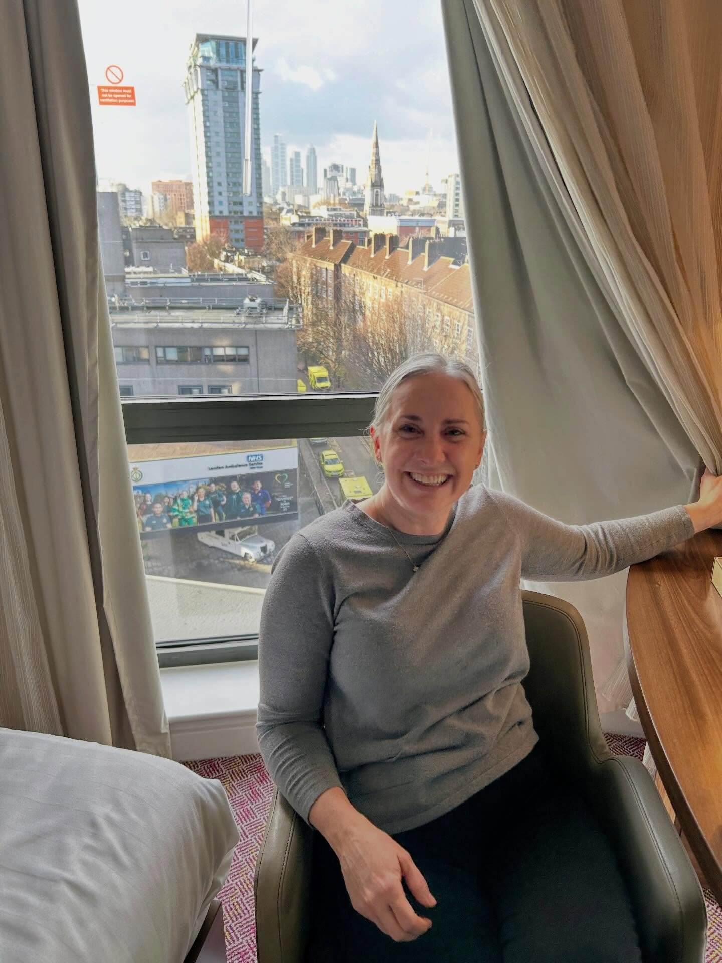 Our first full day in London. Sunshine and 22k+ steps! St. Paul&rsquo;s Cathedral - SO many steps &amp; some vertigo, the Tower of London, and Borough Market. ✅✅✅