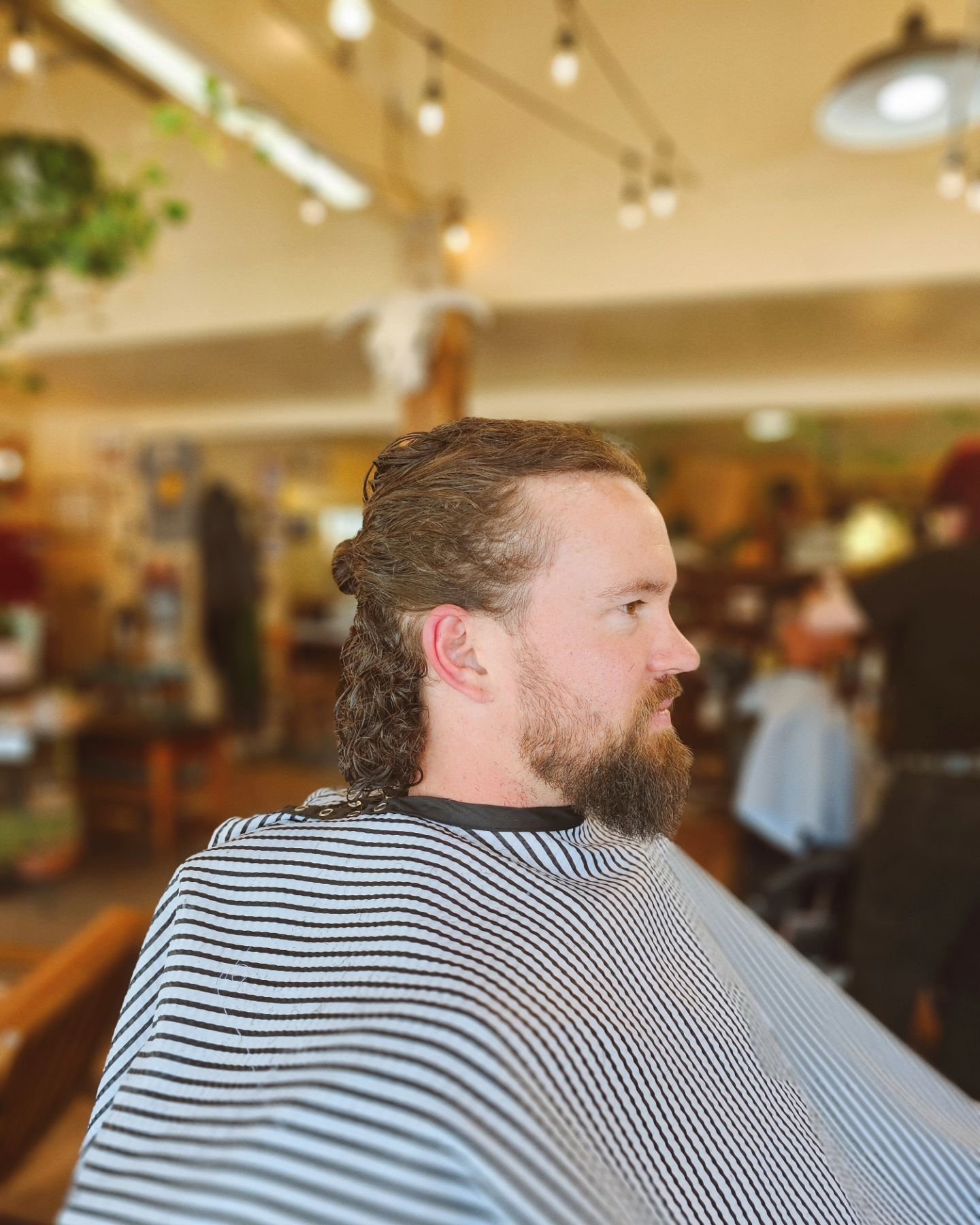 Need a refresh for the summer? Long locks aren't just for the gals, dudes and folks all around.. That's why at Bucks Parlor, we price haircuts based on the length of your hair, not your gender! We're a place for all y'all. 
We do haircuts &amp; beard