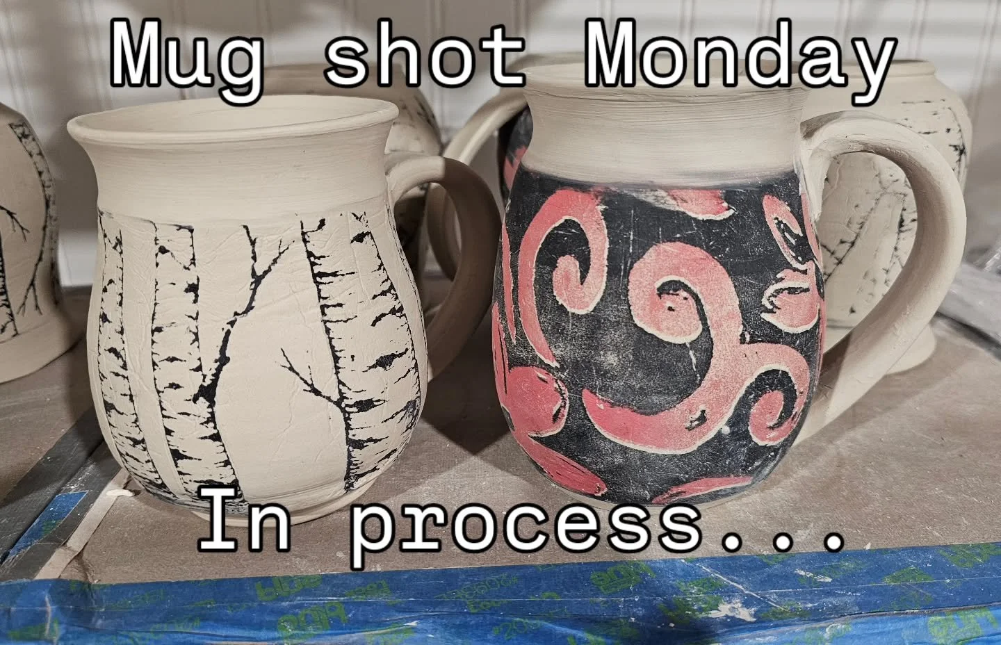Having a ton of fun with these silk screens i made while @sambriegel workshop at @andersonranchartscenter this summer. So fun!

Thanks Sam for introducing me to using material patterns on clay!

#silkscreenonclay #aspentrees #mugshotmonday #mugsofins