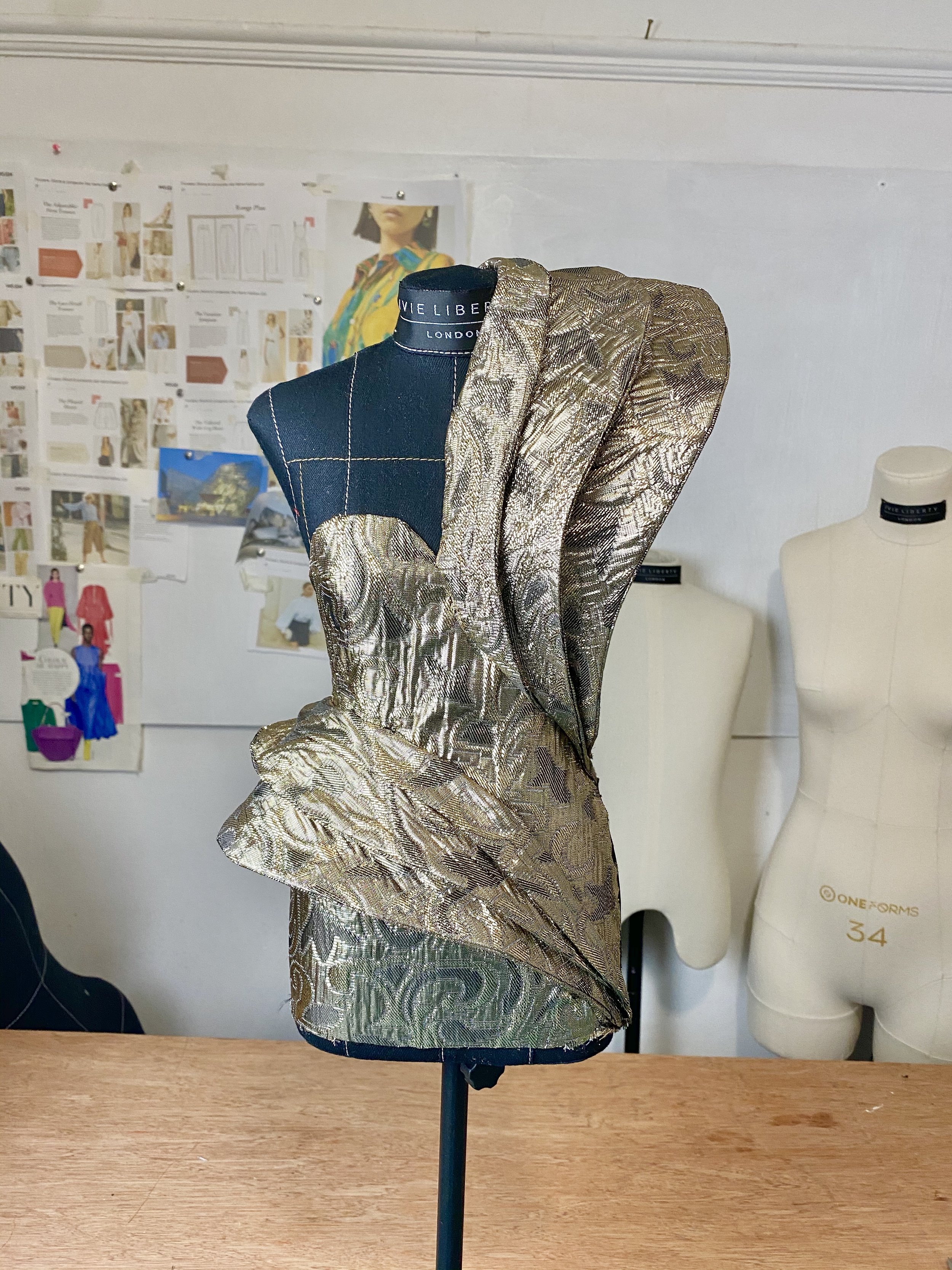 2‑Day Couture Draping Masterclass Book a 2‑Day Couture Draping Masterclass