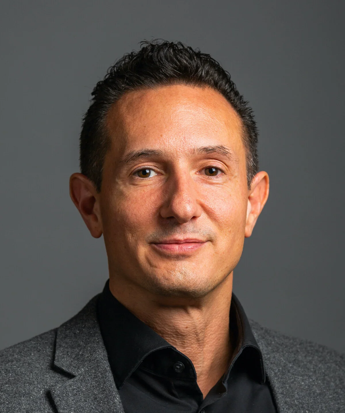 PaulAngeloni-7790 cropped reduced.jpeg