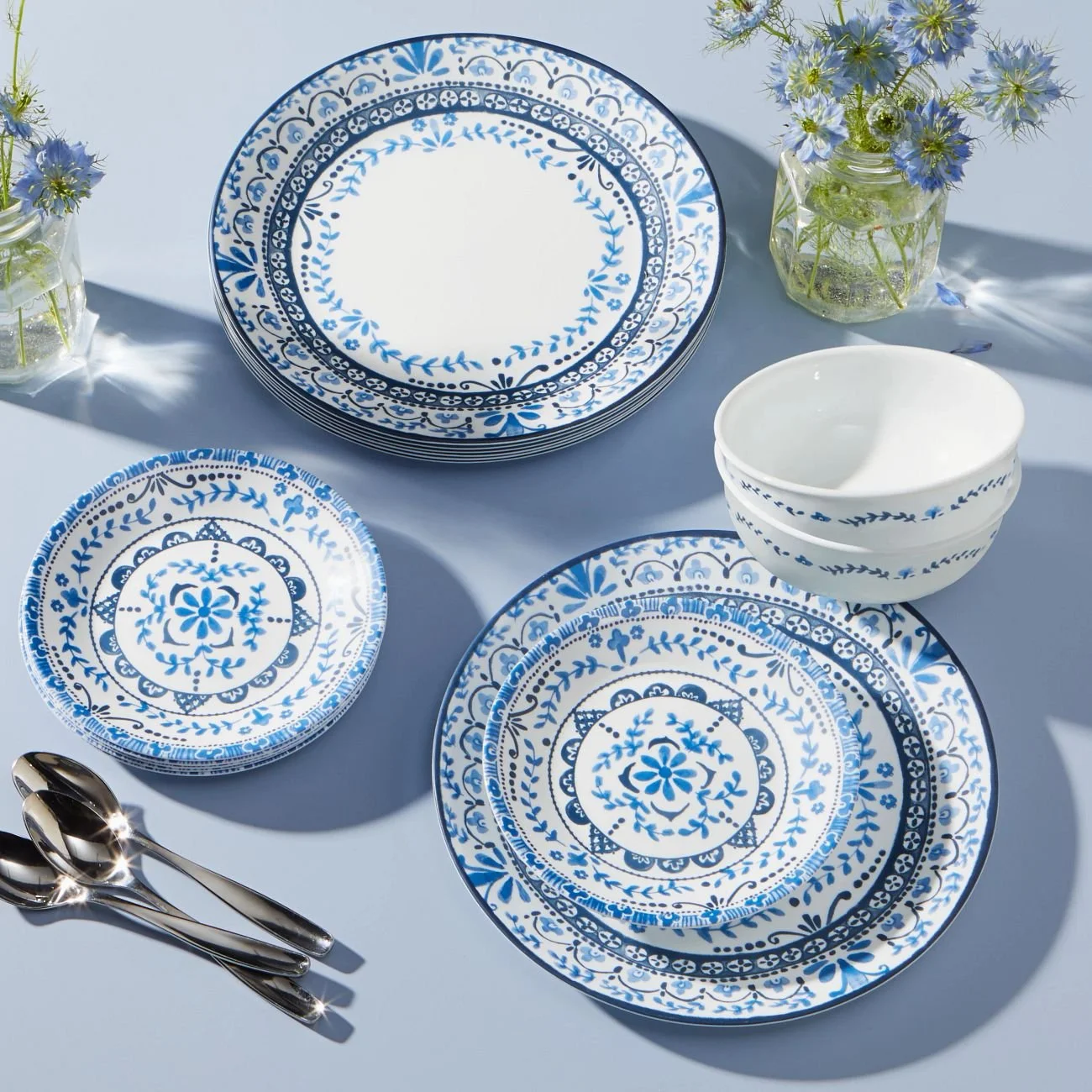 1135397_CO_Tabletop_Lifestyle_Square_Portofino_18pc-Set_1.jpeg